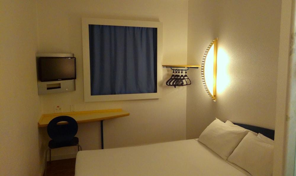 Ibis Budget Centro 2*